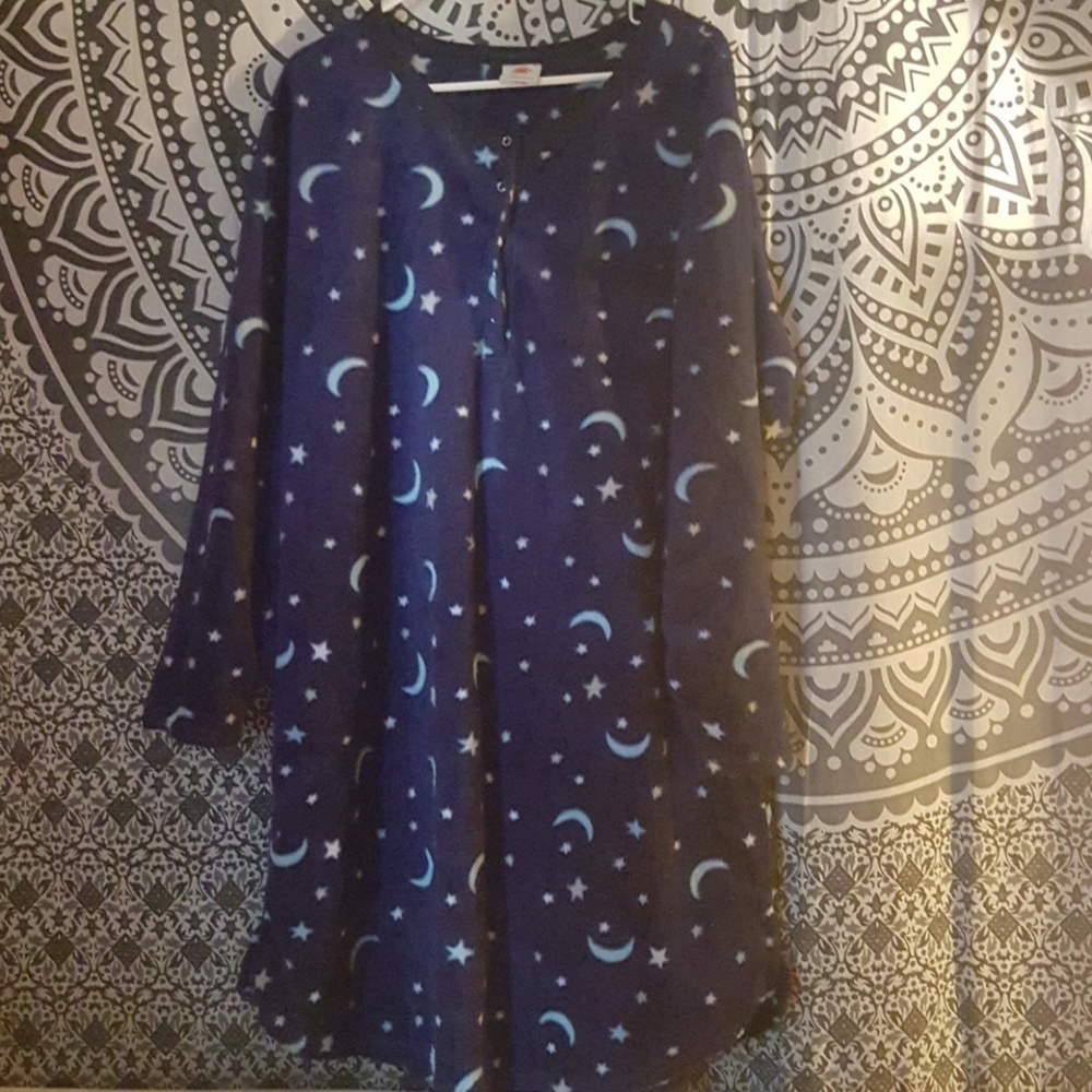 Nightgown